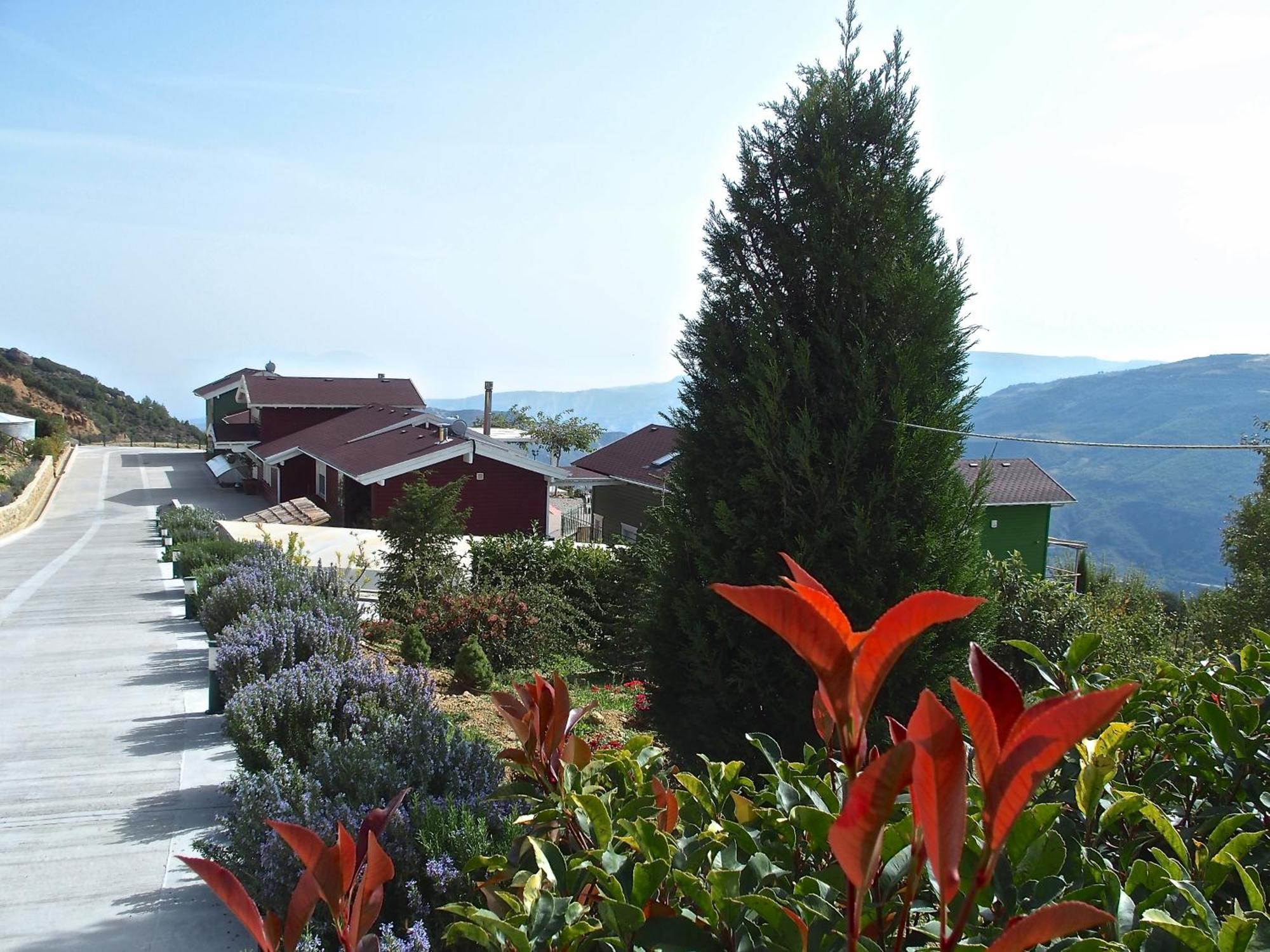 Ktima Noosfera Wellness & Retreat Center Otel Karya Dış mekan fotoğraf